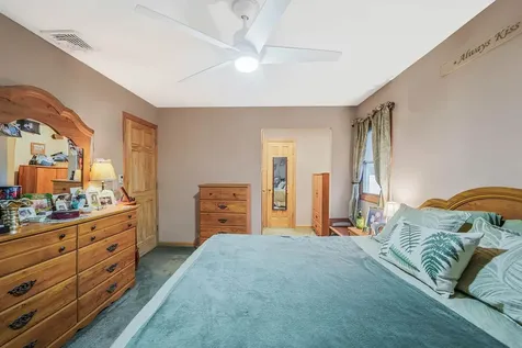 48 Henry Avenue Selden NY 11784