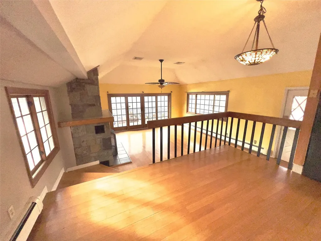 9 Tamarack Road Mahopac NY 10541