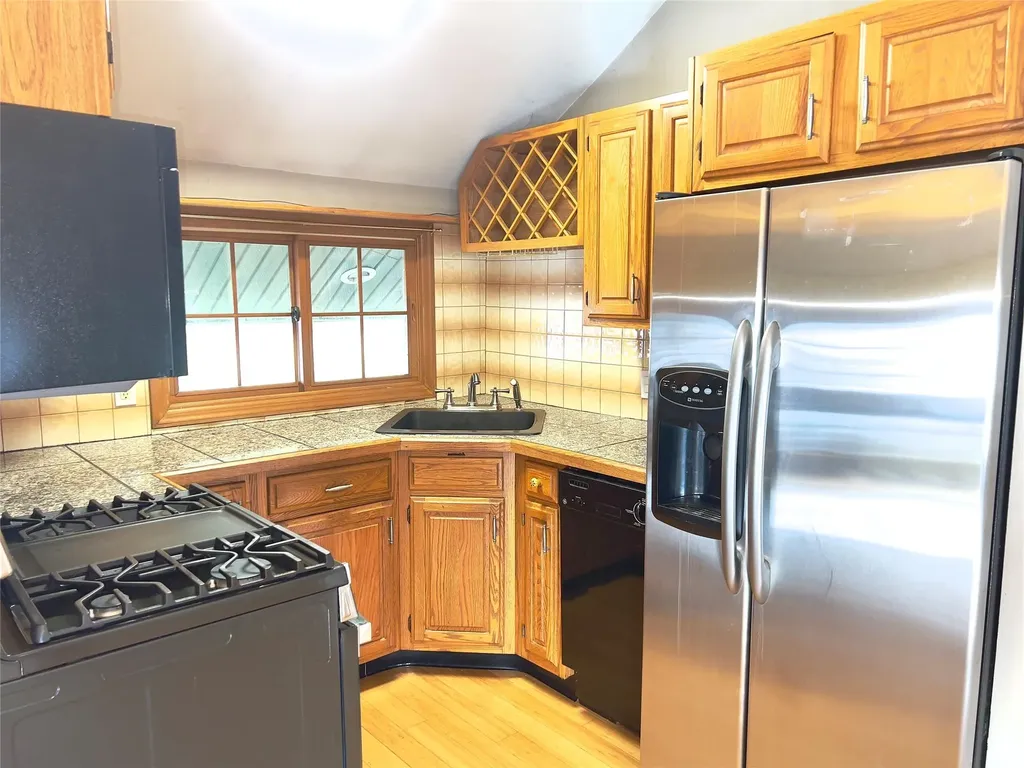 9 Tamarack Road Mahopac NY 10541