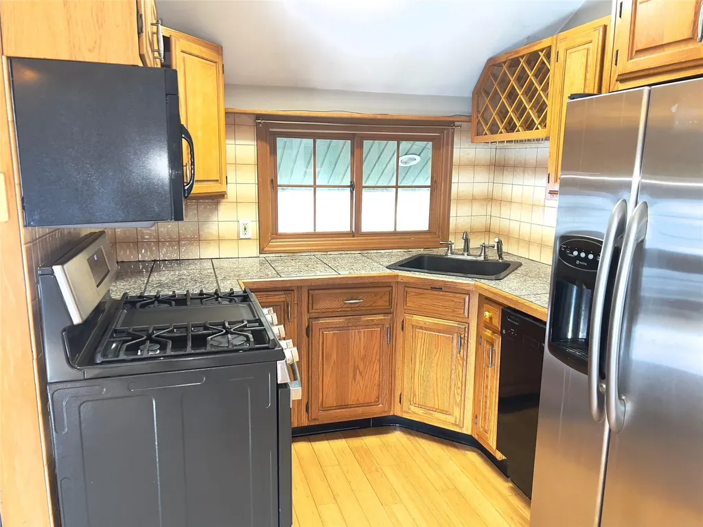 9 Tamarack Road Mahopac NY 10541