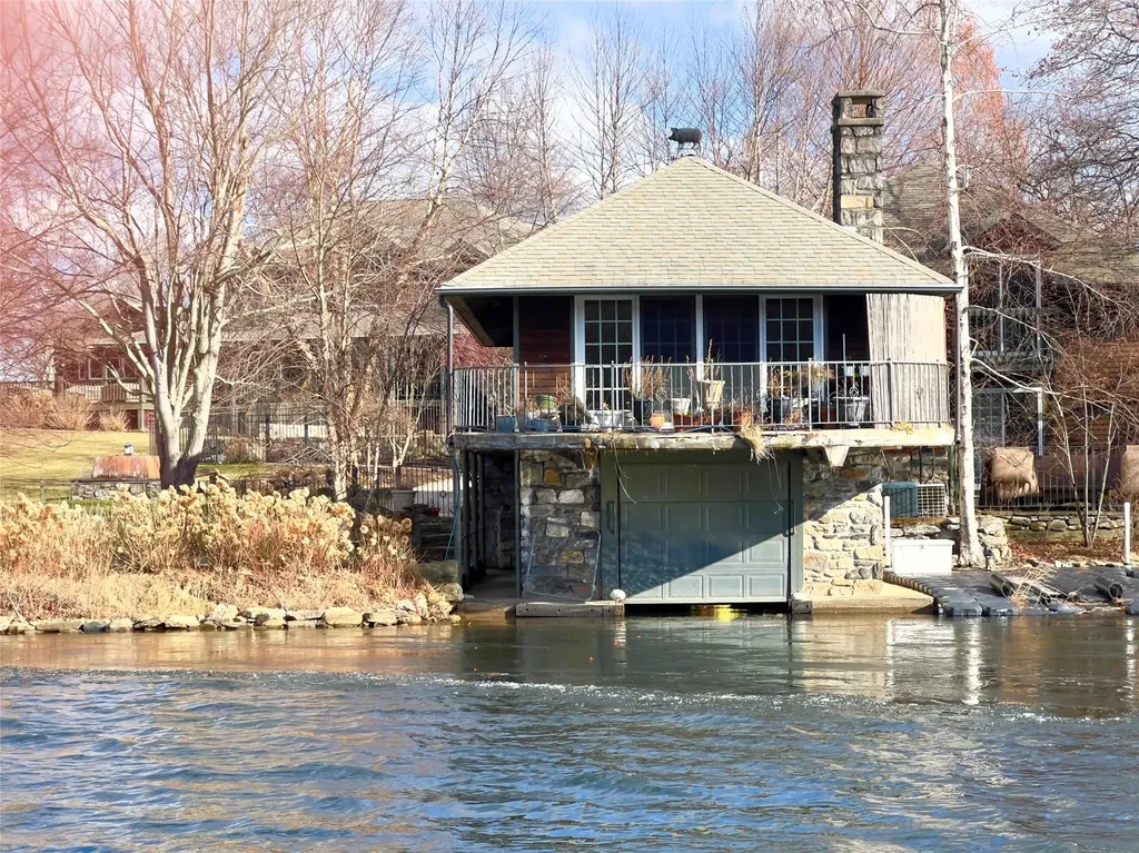 9 Tamarack Road Mahopac NY 10541