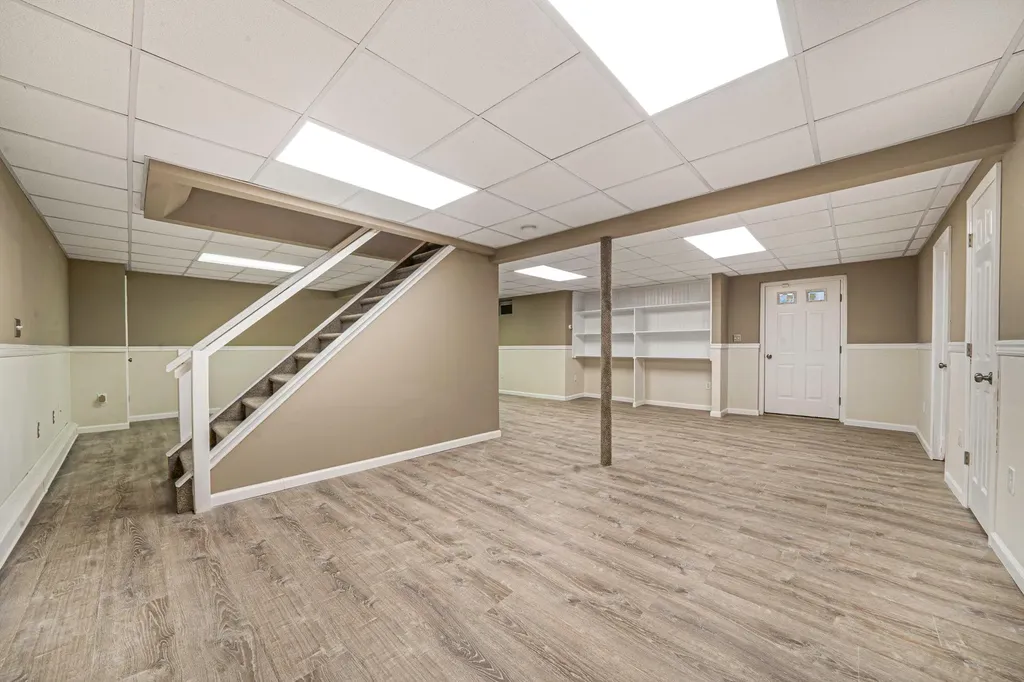 24 Model Court Rocky Point NY 11778