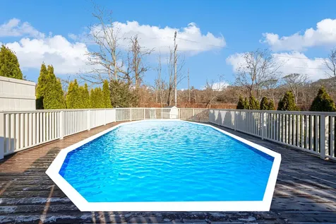 24 Model Court Rocky Point NY 11778