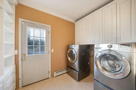 24 Model Court Rocky Point NY 11778