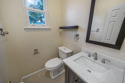 24 Model Court Rocky Point NY 11778