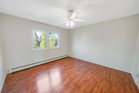 24 Model Court Rocky Point NY 11778