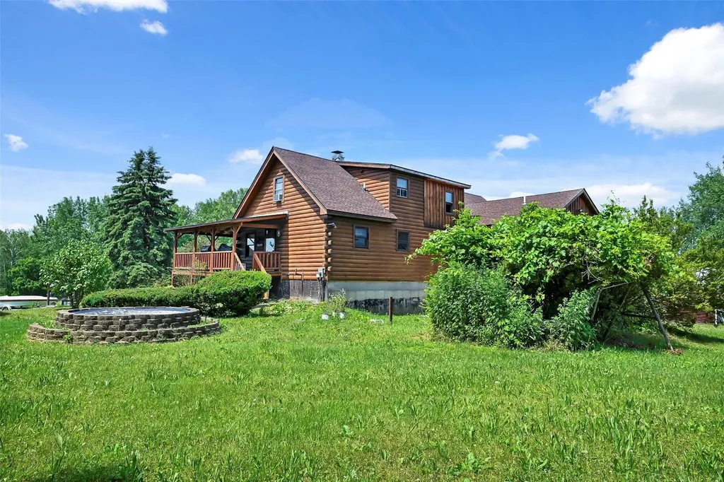21 Clarks Lane Milton NY 12547