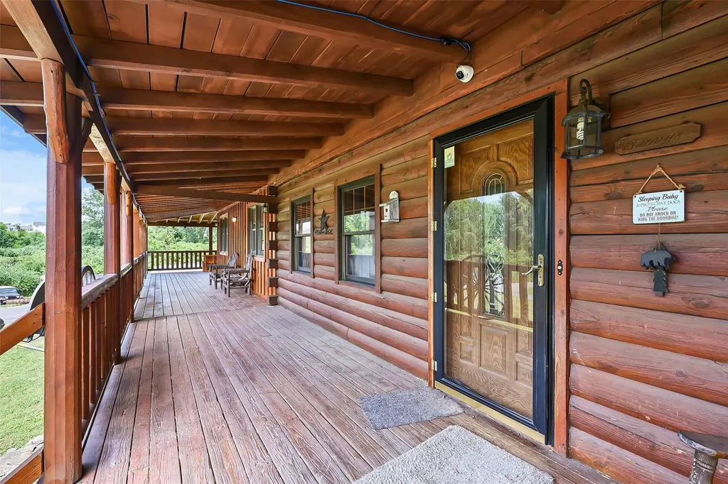 21 Clarks Lane Milton NY 12547