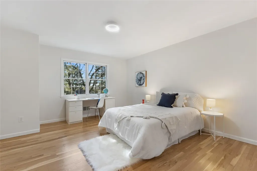 90 Sheridan Road Scarsdale NY 10583