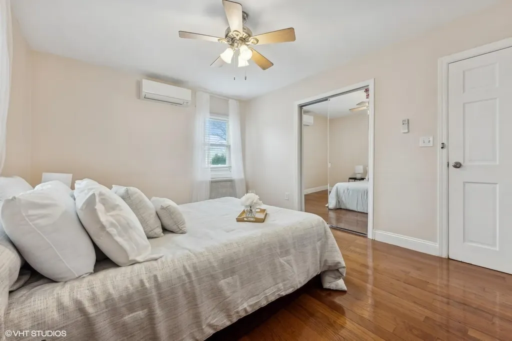 22 Cherry Lane Carle Place NY 11514