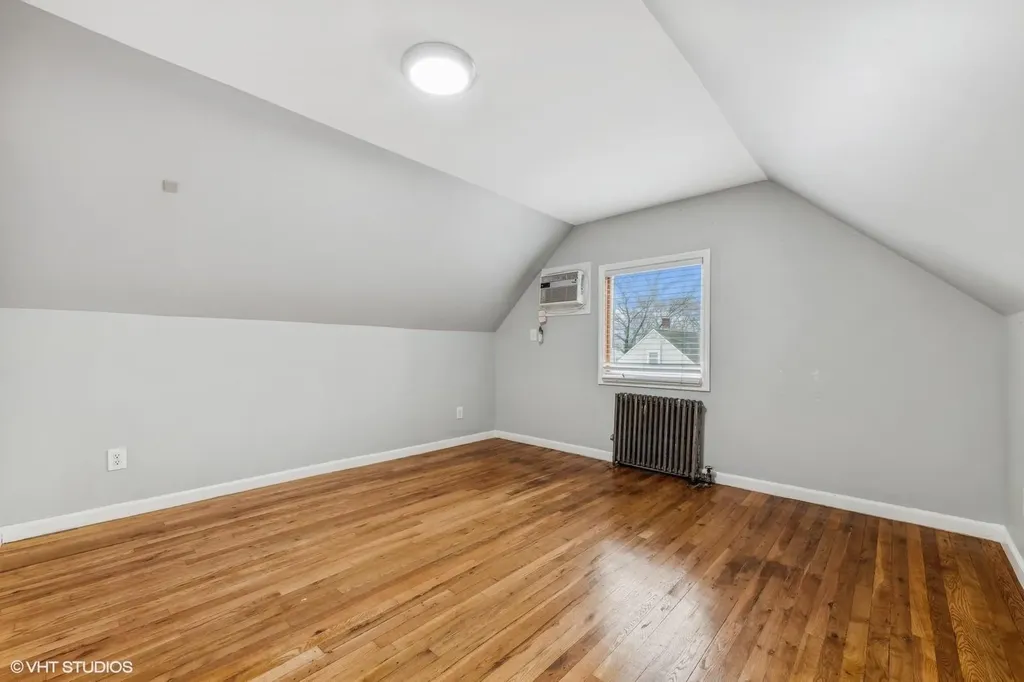 22 Cherry Lane Carle Place NY 11514
