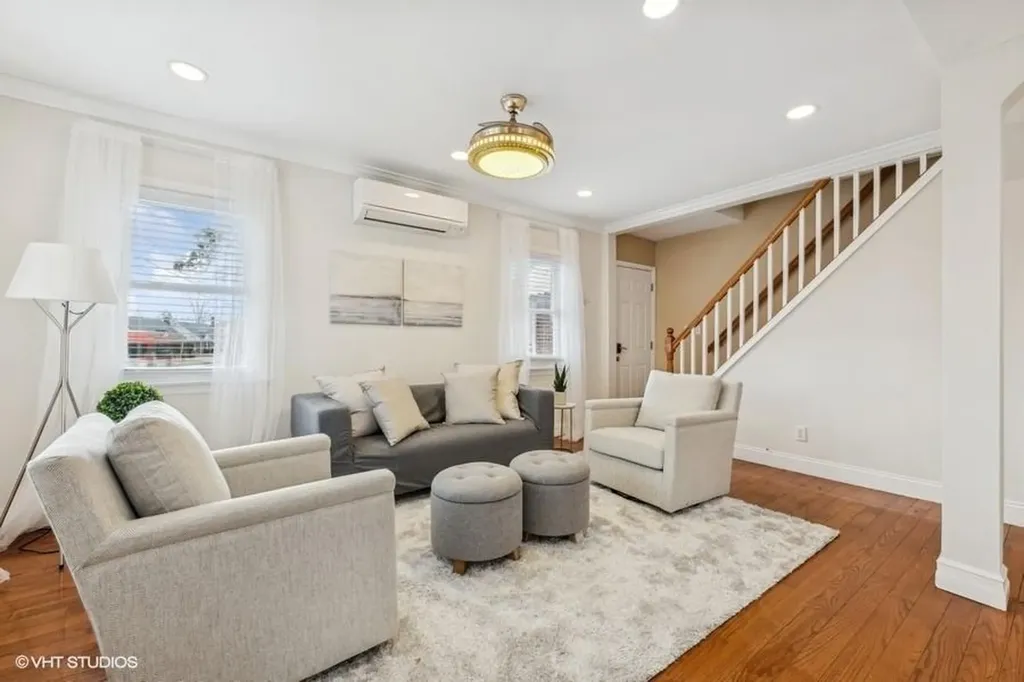 22 Cherry Lane Carle Place NY 11514