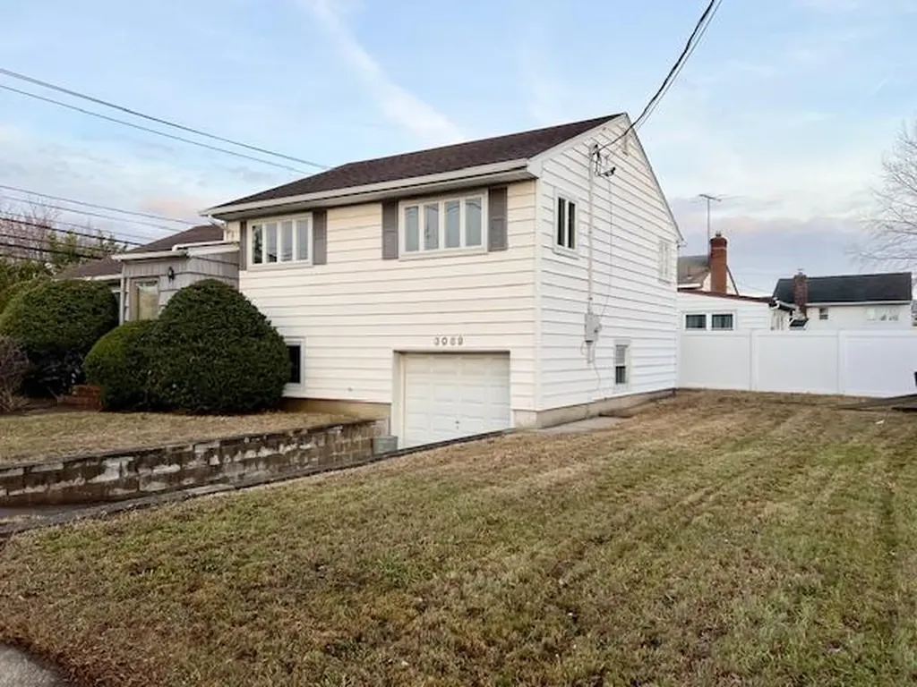 3069 Skillman Avenue Oceanside NY 11572