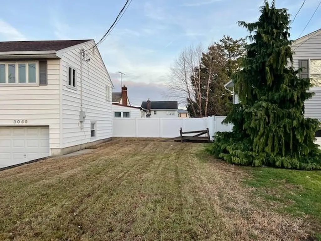 3069 Skillman Avenue Oceanside NY 11572