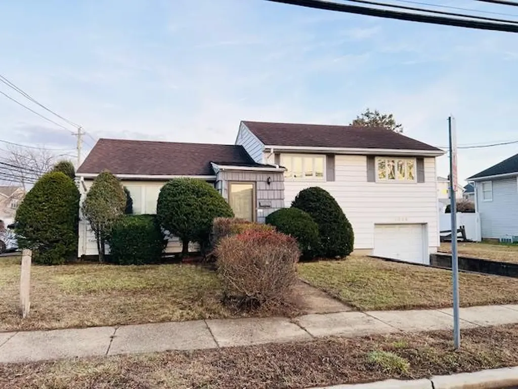 3069 Skillman Avenue Oceanside NY 11572