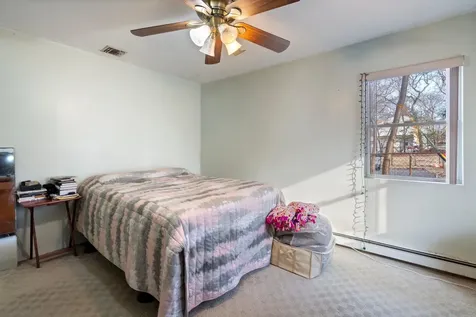 18 Ethel Lane Medford NY 11763