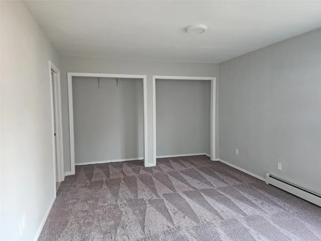 41 Glenmere Lane Coram NY 11727