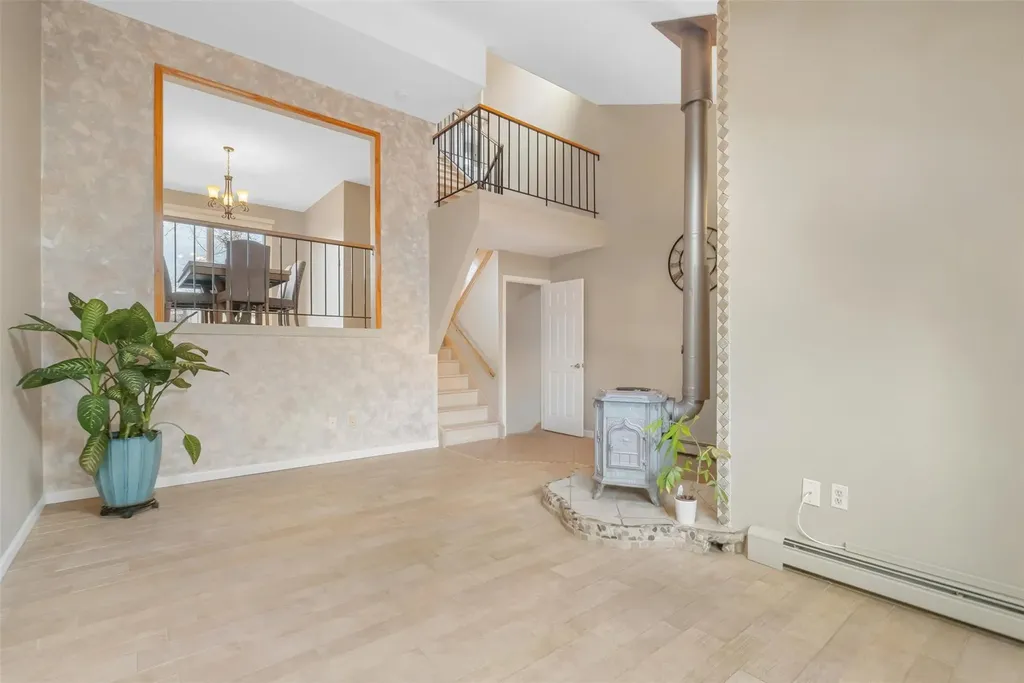 5 Briar Court Fishkill NY 12524