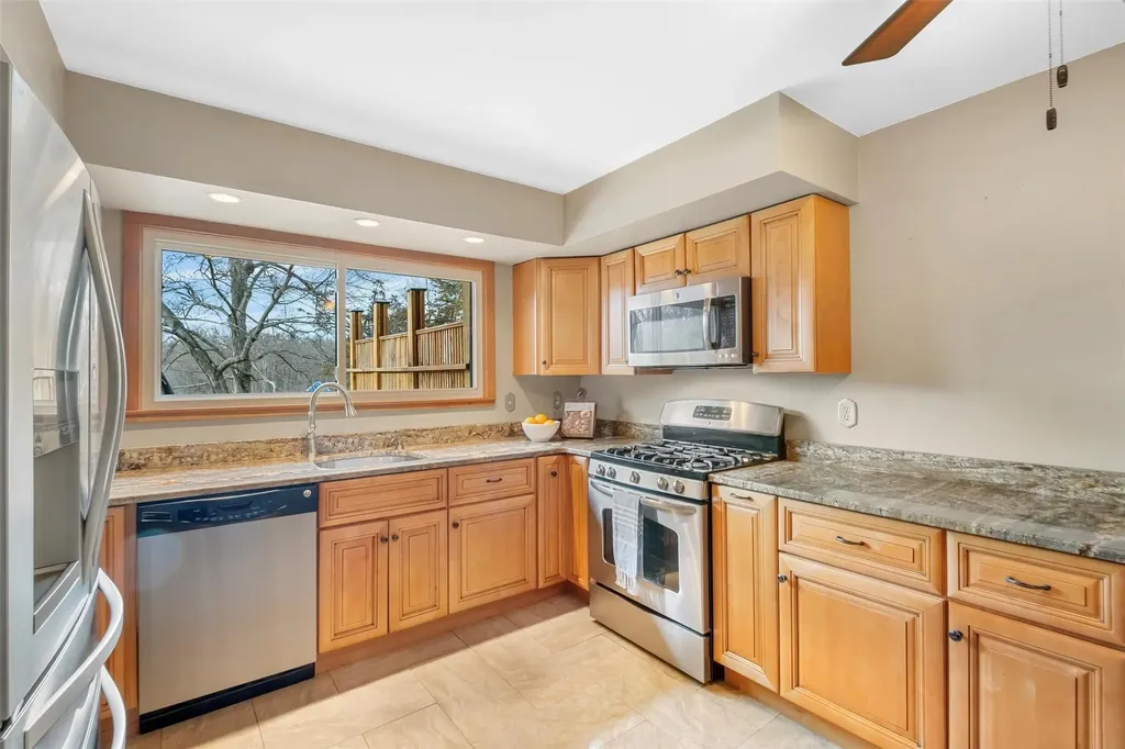 5 Briar Court Fishkill NY 12524