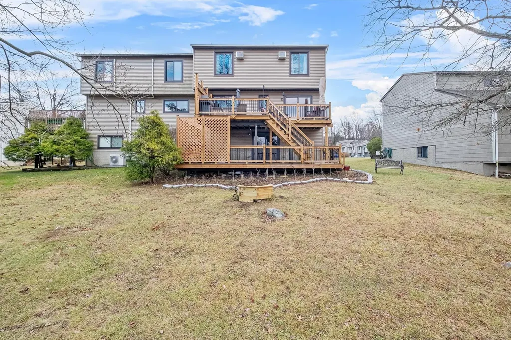 5 Briar Court Fishkill NY 12524