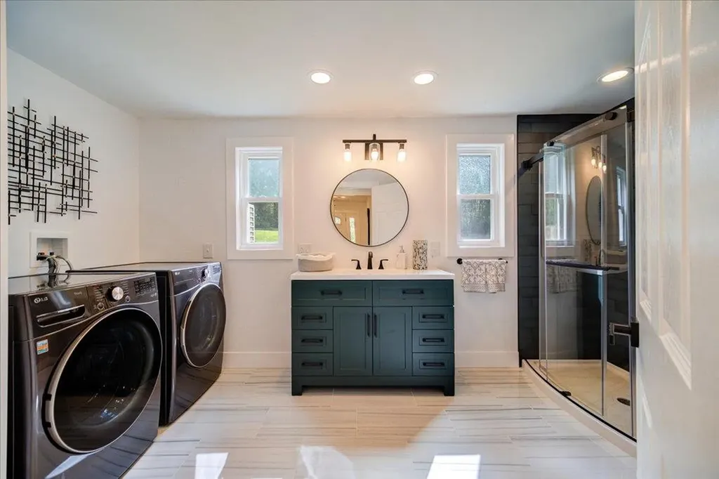 284 Crum Elbow Road Hyde Park NY 12538