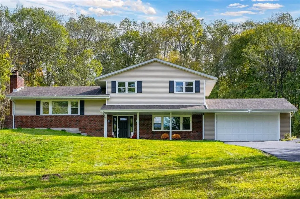284 Crum Elbow Road Hyde Park NY 12538