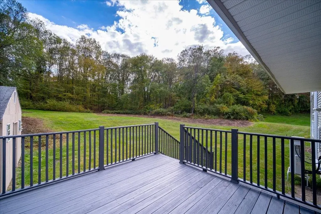 284 Crum Elbow Road Hyde Park NY 12538
