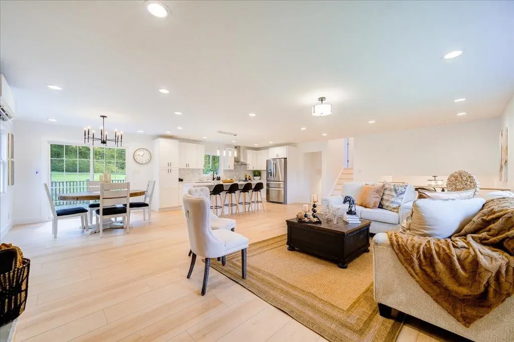 284 Crum Elbow Road Hyde Park NY 12538