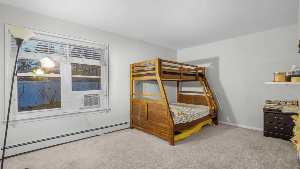 22 Glenmere Lane Coram NY 11727