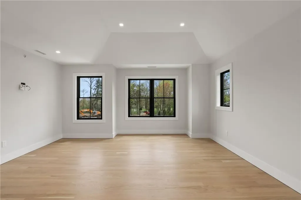 4 Elm Hill Drive Rye Brook NY 10573