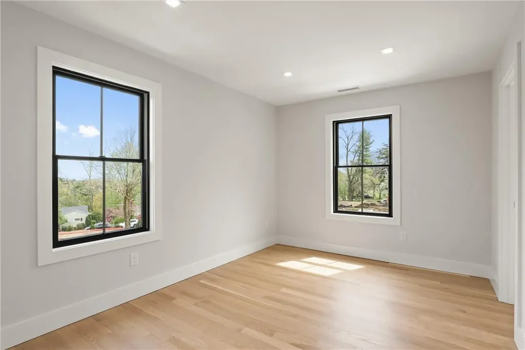 4 Elm Hill Drive Rye Brook NY 10573