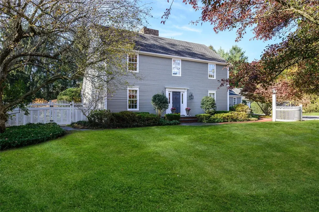 5 Towl Gate Lane Syosset NY 11791