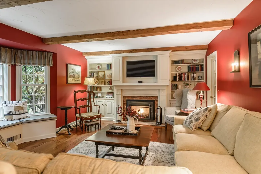 5 Towl Gate Lane Syosset NY 11791