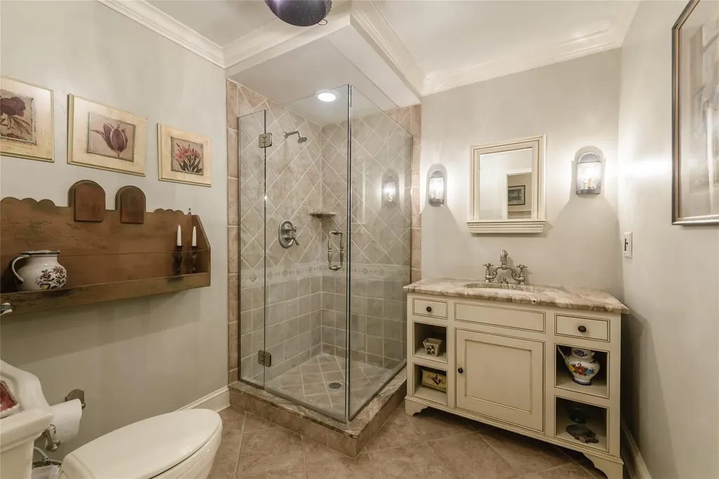 5 Towl Gate Lane Syosset NY 11791