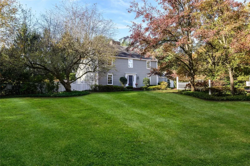5 Towl Gate Lane Syosset NY 11791