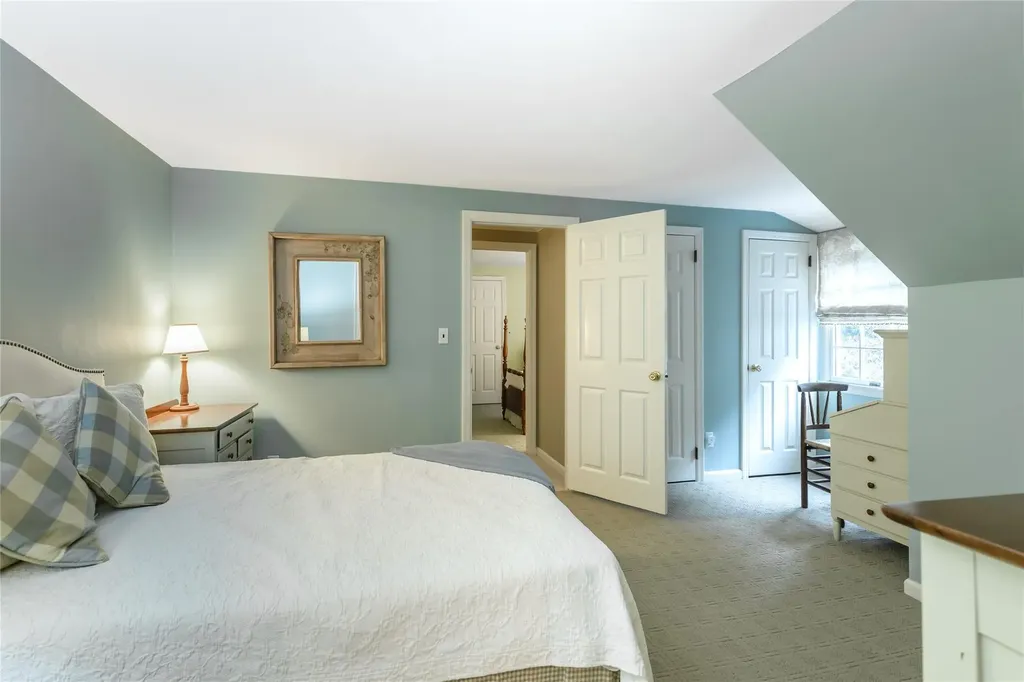 5 Towl Gate Lane Syosset NY 11791