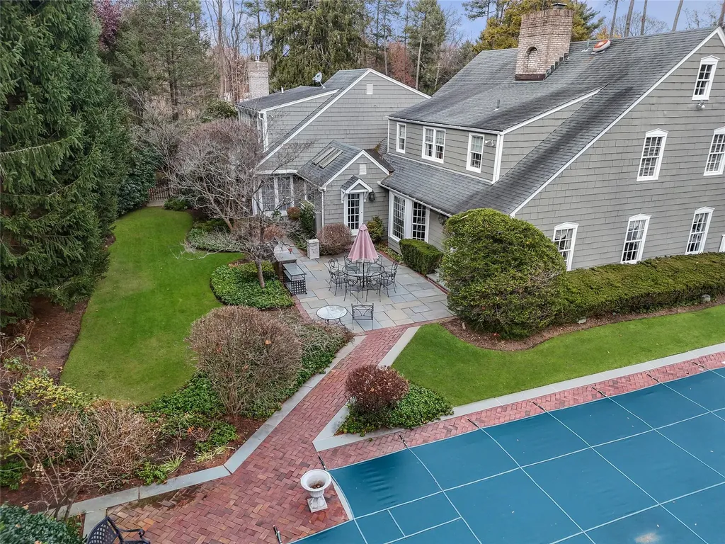 5 Towl Gate Lane Syosset NY 11791
