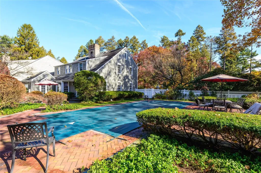 5 Towl Gate Lane Syosset NY 11791
