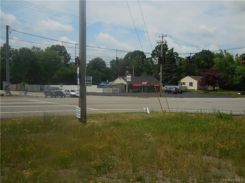 0 Route 17k Rock Tavern NY 12575