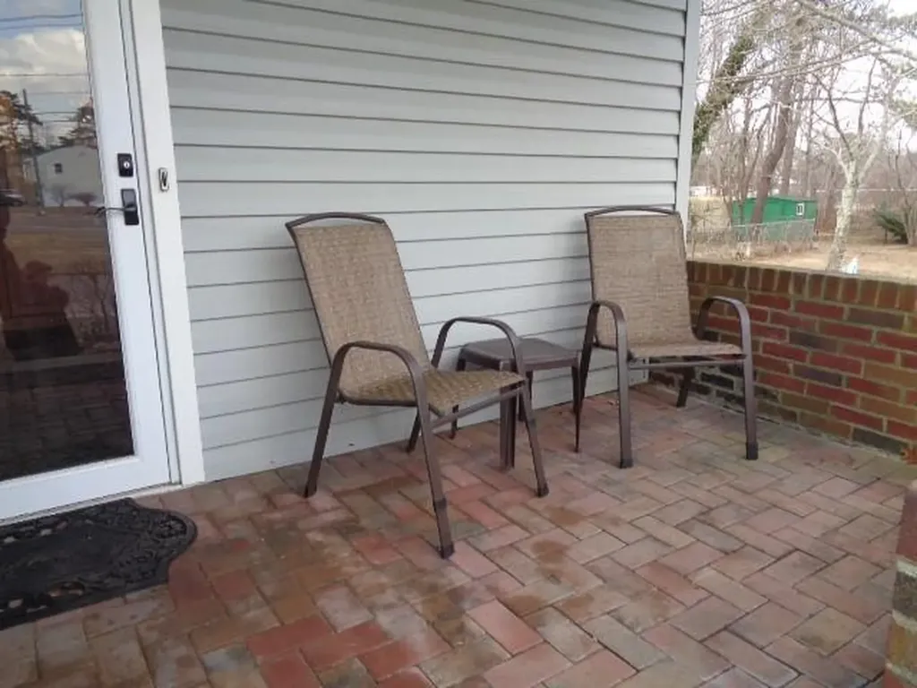 95 Babylon Street Islip Terrace NY 11752
