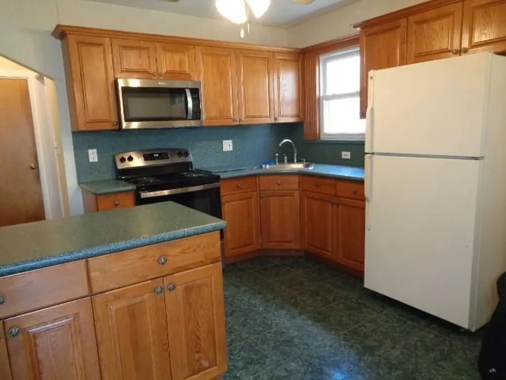 95 Babylon Street Islip Terrace NY 11752