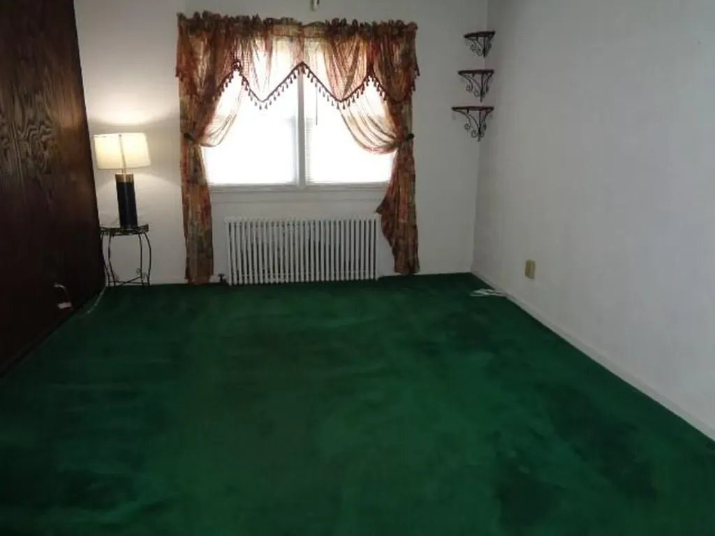 95 Babylon Street Islip Terrace NY 11752