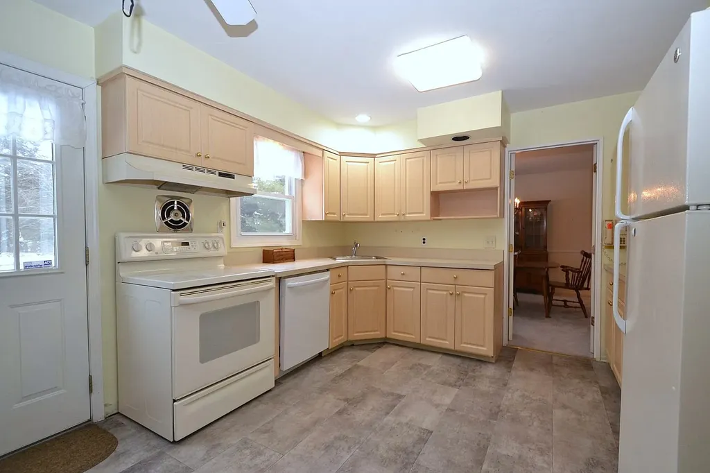 36 Gaul Road S Setauket NY 11733
