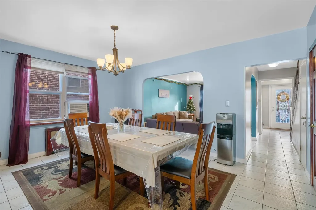2555 Morgan Avenue Bronx NY 10469