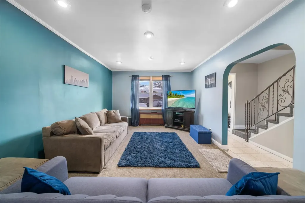 2555 Morgan Avenue Bronx NY 10469
