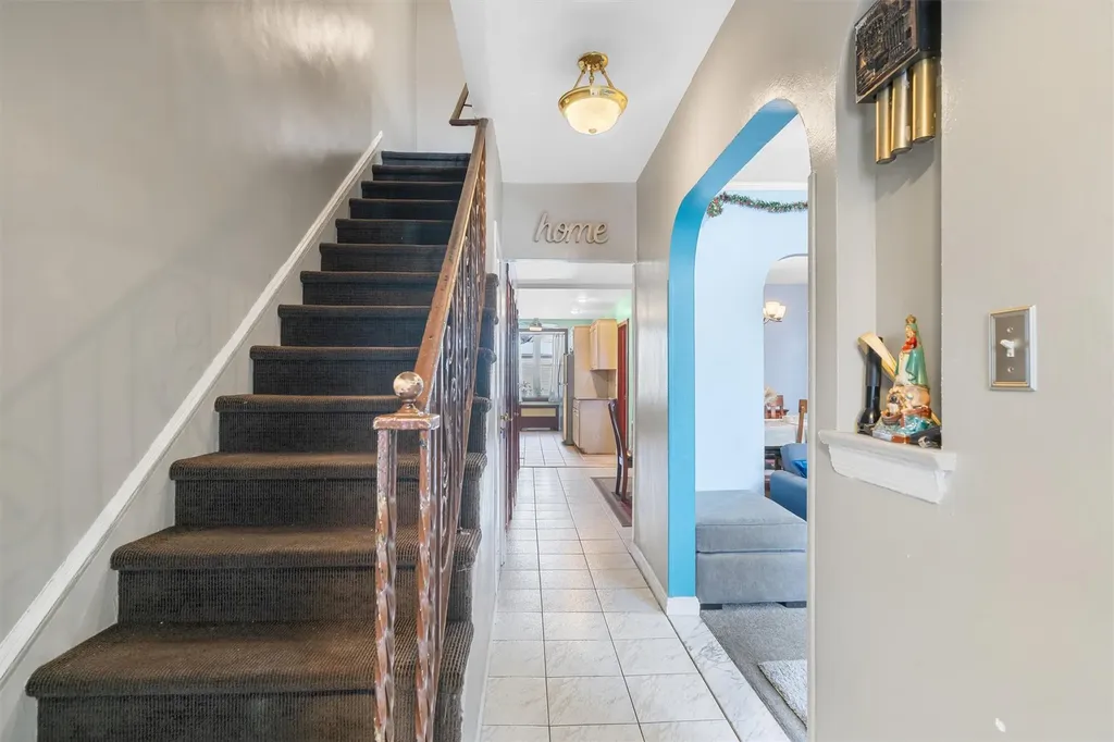2555 Morgan Avenue Bronx NY 10469