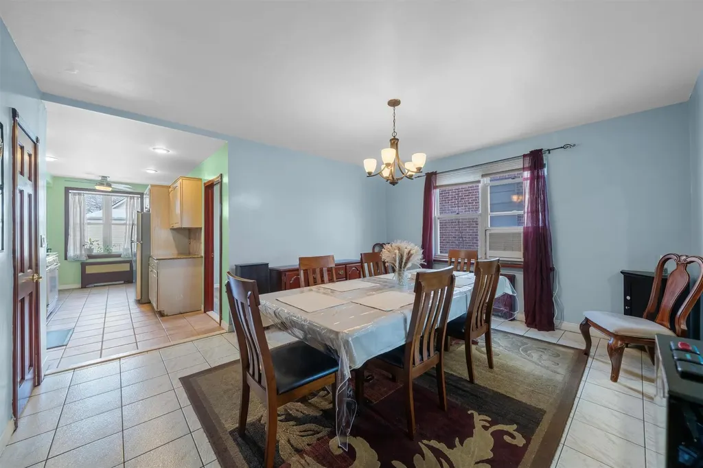 2555 Morgan Avenue Bronx NY 10469