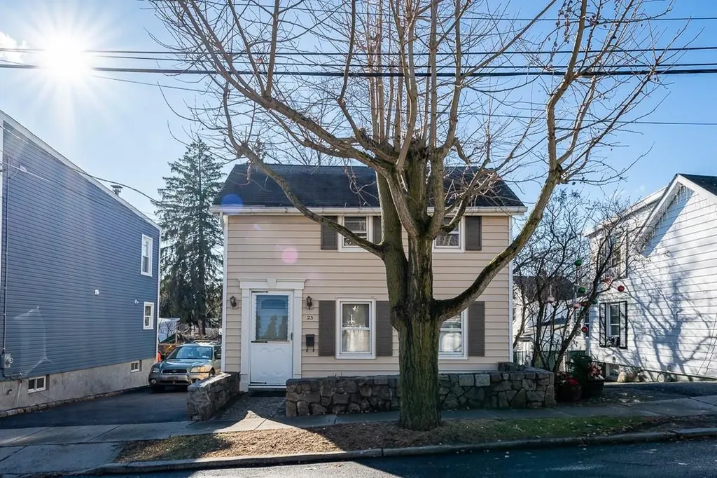23 Montgomery Street Ossining NY 10562