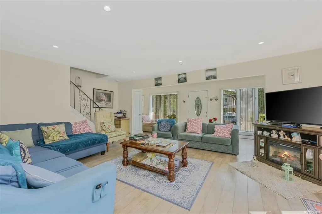 165 Barton Avenue Patchogue NY 11772