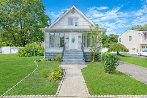 165 Barton Avenue Patchogue NY 11772